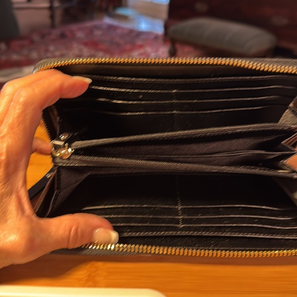 Wallet - Picture 3 of 3